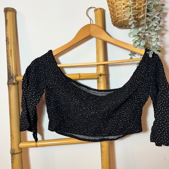 (3 For $20) Garage Top - Size XL - Picture 3 of 4